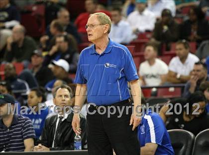 Thumbnail 3 in Capital Christian vs. Central Catholic (CIF SJS D5 Final) photogallery.