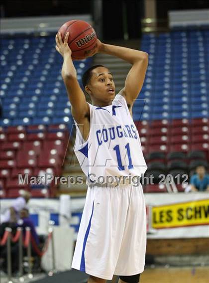 Thumbnail 3 in Capital Christian vs. Central Catholic (CIF SJS D5 Final) photogallery.