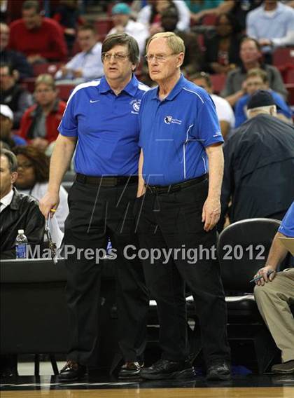 Thumbnail 1 in Capital Christian vs. Central Catholic (CIF SJS D5 Final) photogallery.
