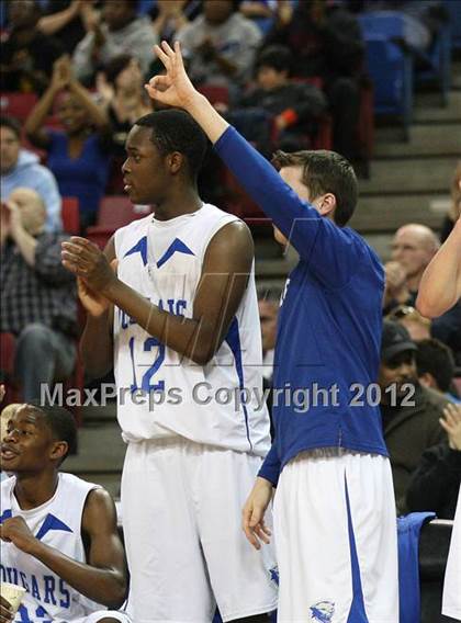 Thumbnail 3 in Capital Christian vs. Central Catholic (CIF SJS D5 Final) photogallery.