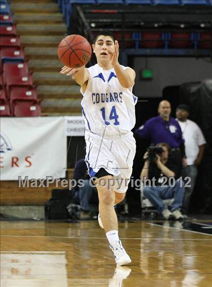 Thumbnail 3 in Capital Christian vs. Central Catholic (CIF SJS D5 Final) photogallery.