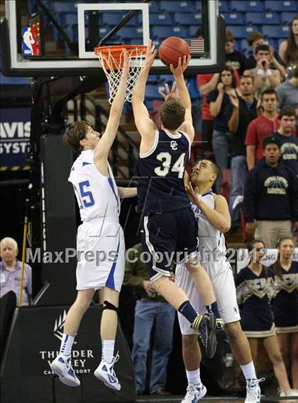 Thumbnail 3 in Capital Christian vs. Central Catholic (CIF SJS D5 Final) photogallery.
