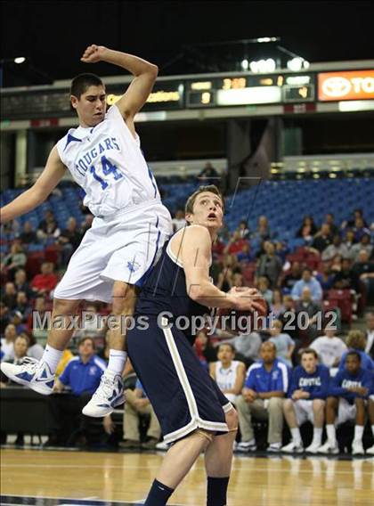 Thumbnail 2 in Capital Christian vs. Central Catholic (CIF SJS D5 Final) photogallery.