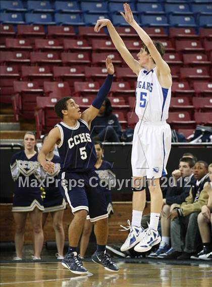 Thumbnail 1 in Capital Christian vs. Central Catholic (CIF SJS D5 Final) photogallery.