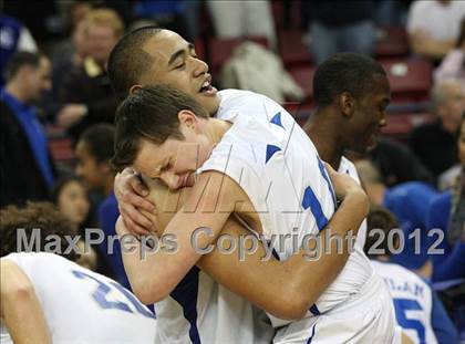 Thumbnail 1 in Capital Christian vs. Central Catholic (CIF SJS D5 Final) photogallery.