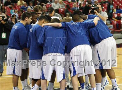 Thumbnail 3 in Capital Christian vs. Central Catholic (CIF SJS D5 Final) photogallery.