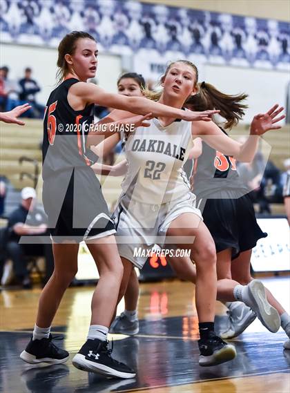 Thumbnail 2 in Middletown @ Oakdale photogallery.