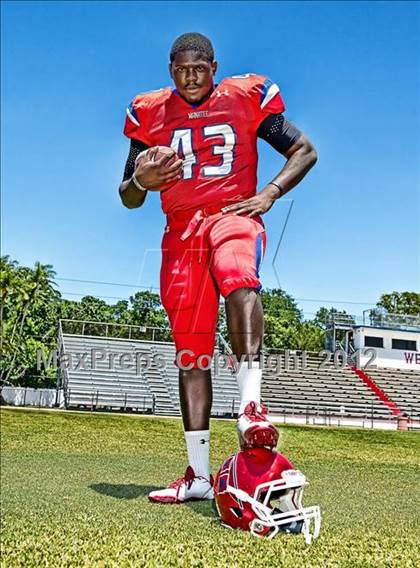 Thumbnail 2 in Manatee (Preseason Top 25 Photo Shoot)  photogallery.