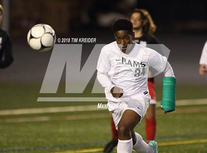 Thumbnail 2 in Central Dauphin vs Cumberland Valley photogallery.