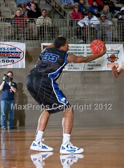 Thumbnail 1 in DeSoto vs. Plano West (Whataburger Tournament) photogallery.
