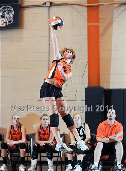 Thumbnail 2 in Loudon @ Lenoir City photogallery.