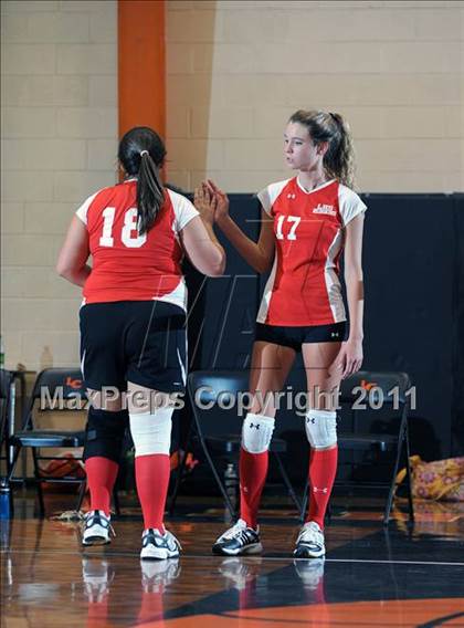 Thumbnail 1 in Loudon @ Lenoir City photogallery.
