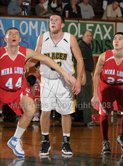 Thumbnail 1 in Placer vs Mira Loma (Kendall Arnett Invitational) photogallery.
