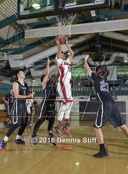 Thumbnail 2 in Pleasant Grove vs. College Park (Adidas Challenge) photogallery.