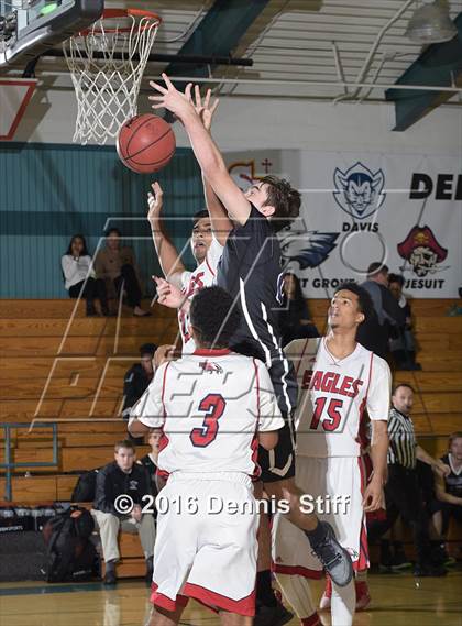 Thumbnail 2 in Pleasant Grove vs. College Park (Adidas Challenge) photogallery.