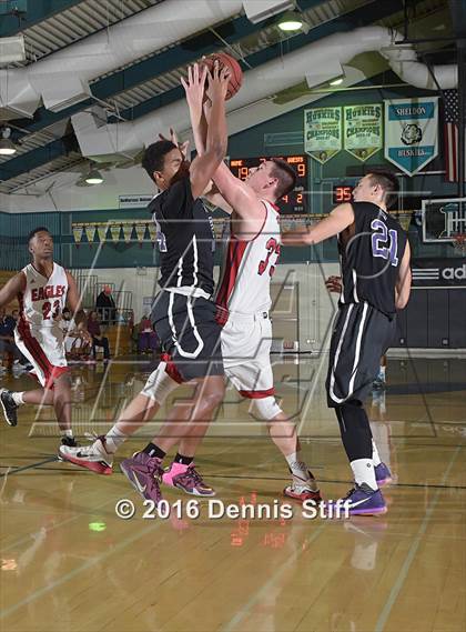 Thumbnail 3 in Pleasant Grove vs. College Park (Adidas Challenge) photogallery.