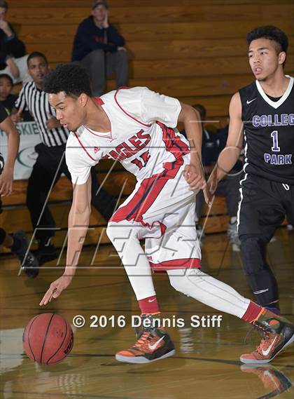 Thumbnail 3 in Pleasant Grove vs. College Park (Adidas Challenge) photogallery.