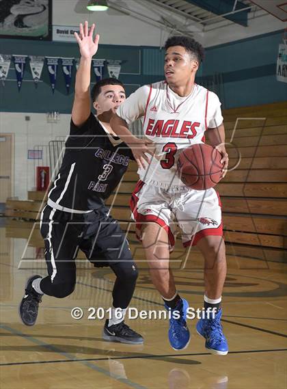 Thumbnail 2 in Pleasant Grove vs. College Park (Adidas Challenge) photogallery.