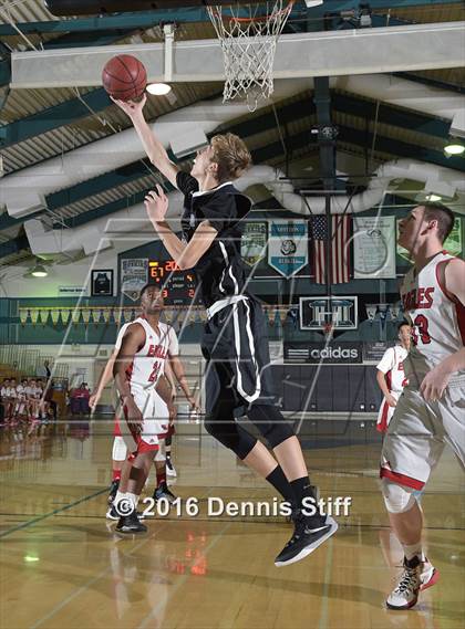 Thumbnail 3 in Pleasant Grove vs. College Park (Adidas Challenge) photogallery.