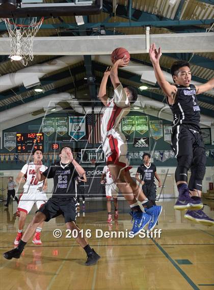 Thumbnail 3 in Pleasant Grove vs. College Park (Adidas Challenge) photogallery.