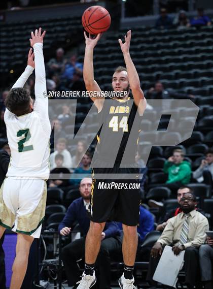 Thumbnail 1 in Green Mountain vs Bear Creek  photogallery.