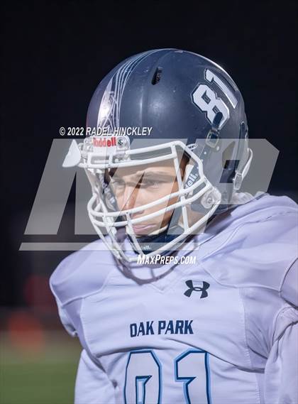 Thumbnail 2 in Oak Park vs. Fort Osage (MSHSAA Class 5 District 8 Championship) photogallery.