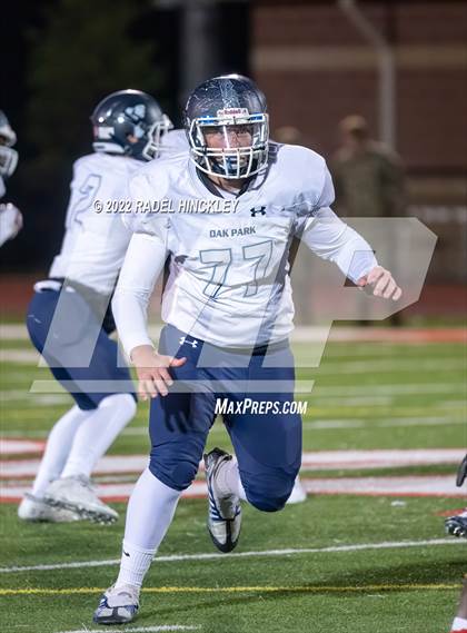 Thumbnail 2 in Oak Park vs. Fort Osage (MSHSAA Class 5 District 8 Championship) photogallery.