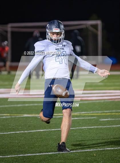 Thumbnail 2 in Oak Park vs. Fort Osage (MSHSAA Class 5 District 8 Championship) photogallery.