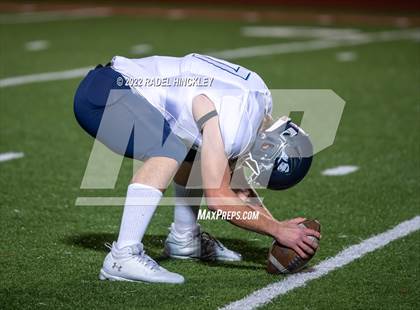 Thumbnail 1 in Oak Park vs. Fort Osage (MSHSAA Class 5 District 8 Championship) photogallery.