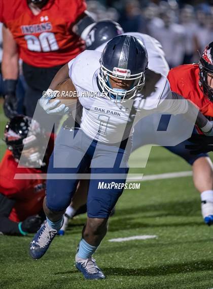 Thumbnail 3 in Oak Park vs. Fort Osage (MSHSAA Class 5 District 8 Championship) photogallery.