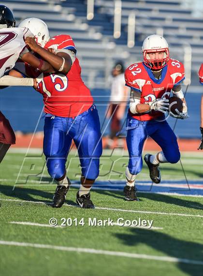Thumbnail 2 in Mansfield Timberview @ Midway Freshman A photogallery.