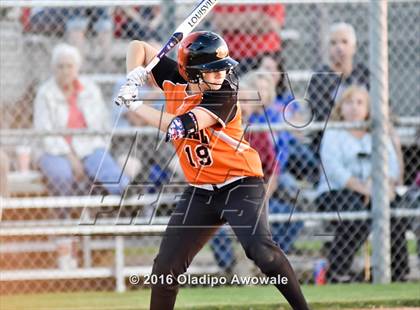 Thumbnail 1 in Rockwall vs. Midway (UIL 6A Region II Quarterfinal) photogallery.