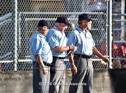 Thumbnail 2 in Rockwall vs. Midway (UIL 6A Region II Quarterfinal) photogallery.