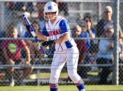Thumbnail 3 in Rockwall vs. Midway (UIL 6A Region II Quarterfinal) photogallery.