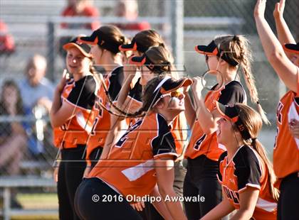 Thumbnail 1 in Rockwall vs. Midway (UIL 6A Region II Quarterfinal) photogallery.