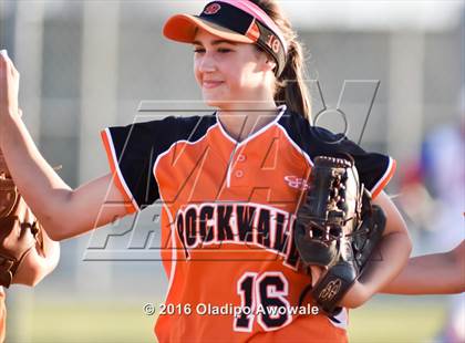 Thumbnail 3 in Rockwall vs. Midway (UIL 6A Region II Quarterfinal) photogallery.