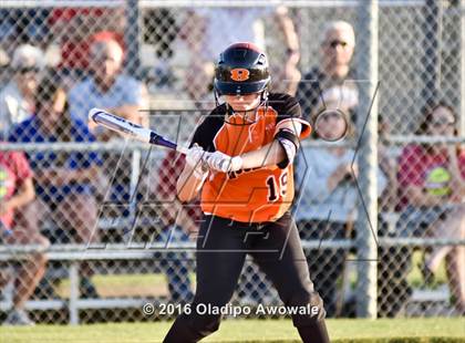 Thumbnail 1 in Rockwall vs. Midway (UIL 6A Region II Quarterfinal) photogallery.