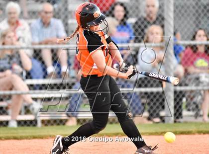 Thumbnail 2 in Rockwall vs. Midway (UIL 6A Region II Quarterfinal) photogallery.
