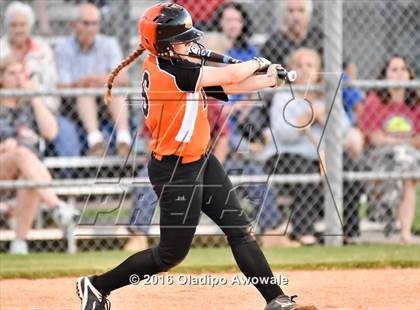 Thumbnail 3 in Rockwall vs. Midway (UIL 6A Region II Quarterfinal) photogallery.