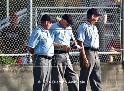 Thumbnail 1 in Rockwall vs. Midway (UIL 6A Region II Quarterfinal) photogallery.
