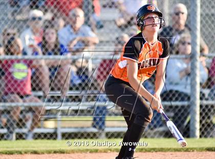 Thumbnail 2 in Rockwall vs. Midway (UIL 6A Region II Quarterfinal) photogallery.