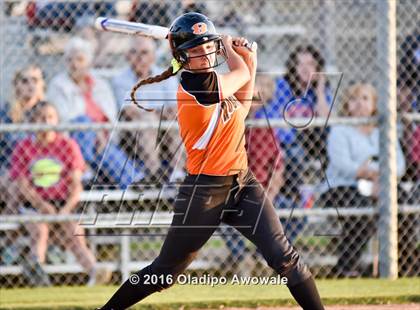 Thumbnail 1 in Rockwall vs. Midway (UIL 6A Region II Quarterfinal) photogallery.