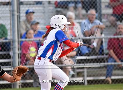 Thumbnail 1 in Rockwall vs. Midway (UIL 6A Region II Quarterfinal) photogallery.