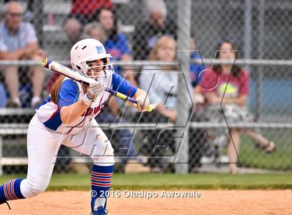 Thumbnail 3 in Rockwall vs. Midway (UIL 6A Region II Quarterfinal) photogallery.