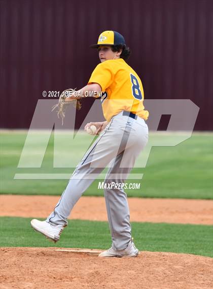 Thumbnail 3 in John Paul II vs Hondo (Comal Clash Tournament) photogallery.