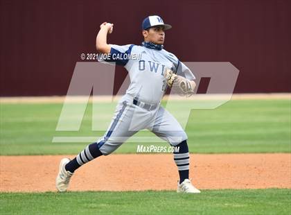Thumbnail 1 in John Paul II vs Hondo (Comal Clash Tournament) photogallery.