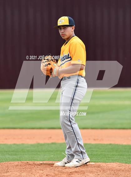Thumbnail 1 in John Paul II vs Hondo (Comal Clash Tournament) photogallery.