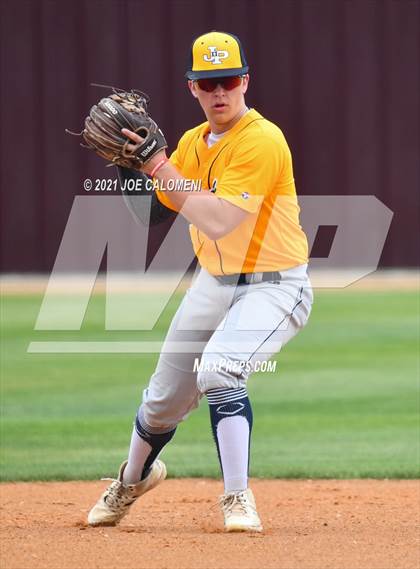 Thumbnail 2 in John Paul II vs Hondo (Comal Clash Tournament) photogallery.