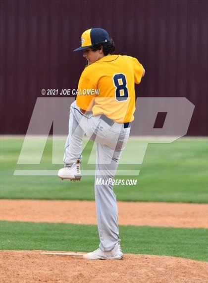 Thumbnail 2 in John Paul II vs Hondo (Comal Clash Tournament) photogallery.