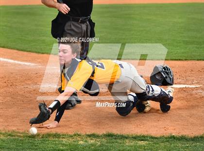 Thumbnail 3 in John Paul II vs Hondo (Comal Clash Tournament) photogallery.
